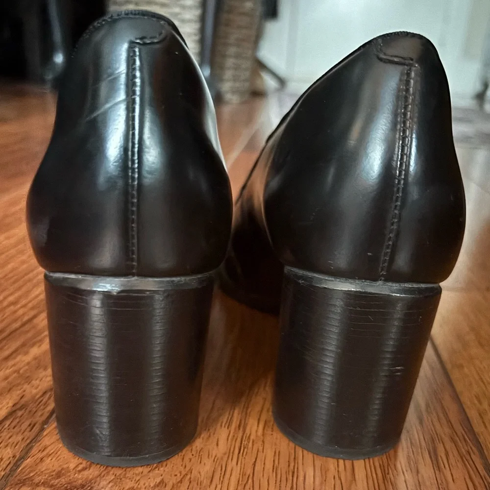 Leather Clarks Black Women's Heels with Tassel Detail 7.5 - Picture 6 of 8